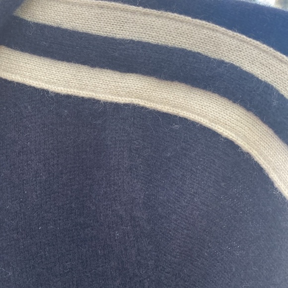 Juicy Couture Black Cashmere Sporty Hooded Zip Sweater - Picture 7 of 9